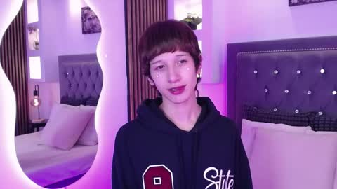 SERGIO online show from May 4, 2026, 8:49 pm