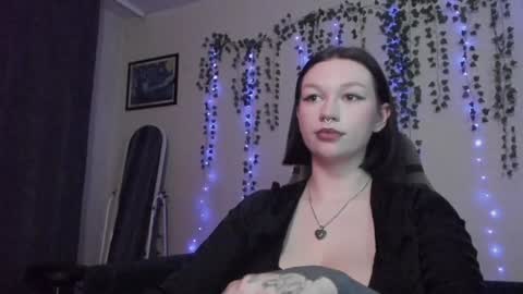 Emily Johny online show from December 2, 2024, 12:51 pm