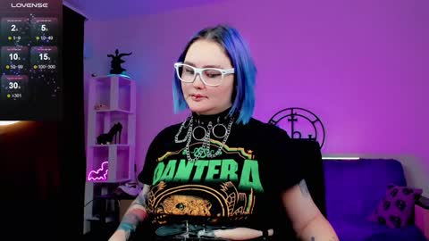 Emmy Bright     50  online show from December 6, 2024, 12:56 am