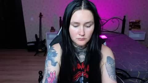 Emmy Bright     50  online show from May 1, 2026, 4:33 pm