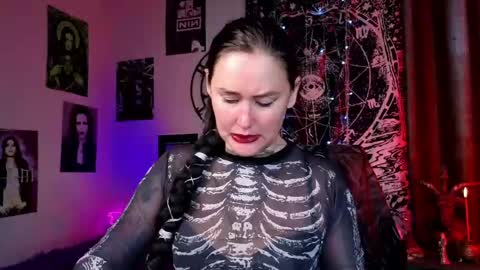 Emmy Bright     50  online show from May 22, 2026, 2:51 am