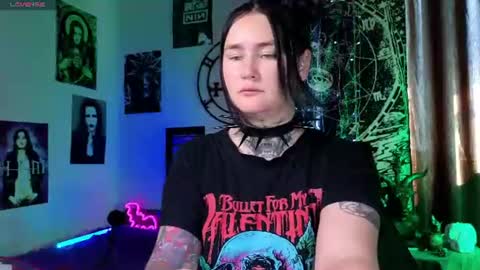Emmy Bright     50  online show from July 2, 2026, 2:33 am