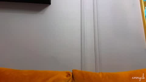 Snapshot of emmycb chatting on December 13, 2024, 1:37 am Em online show from December 13, 2024, 1:37 am