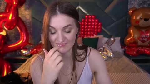 Snapshot of emmycharm chatting on February 20, 2026, 7:32 am E M M Y online show from February 20, 2026, 7:32 am