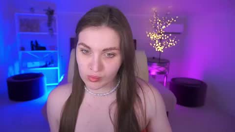 Snapshot of emmycharm chatting on June 8, 2026, 6:03 am E M M Y online show from June 8, 2026, 6:03 am
