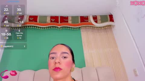 Snapshot of emmycruzz chatting on January 29, 2025, 3:54 am emmy online show from January 29, 2025, 3:54 am