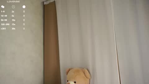 Emmy online show from November 24, 2025, 1:05 am