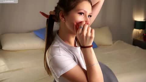 Emmy online show from December 15, 2025, 1:10 am