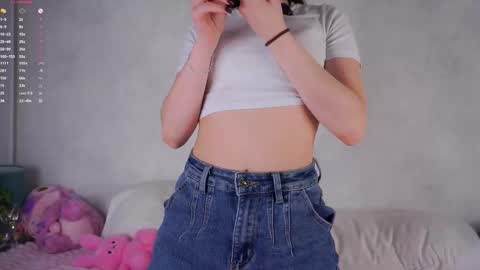 Snapshot of emmyleri chatting on March 10, 2026, 1:10 am Emmy online show from March 10, 2026, 1:10 am