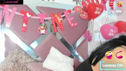 emmymiller1 online show from February 13, 2025, 7:52 pm