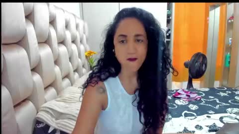 Snapshot of emperatriztapia chatting on January 4, 2025, 9:52 pm emperatriztapia online show from January 4, 2025, 9:52 pm