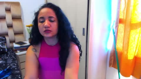 emperatriztapia online show from July 21, 2026, 10:01 pm
