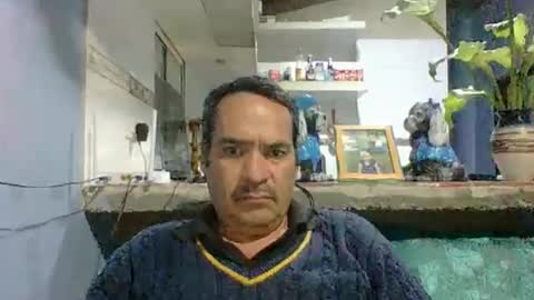 emprendeconormidas online show from May 4, 2026, 12:39 am