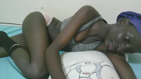 Snapshot of empress_ivy1 chatting on May 11, 2026, 6:16 pm empress_ivy1 online show from May 11, 2026, 6:16 pm