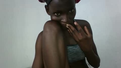 Snapshot of empress_ivy1 chatting on June 11, 2026, 6:11 am empress_ivy1 online show from June 11, 2026, 6:11 am