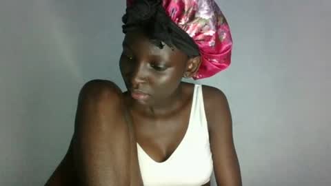 Snapshot of empress_ivy1 chatting on June 11, 2026, 7:12 pm empress_ivy1 online show from June 11, 2026, 7:12 pm