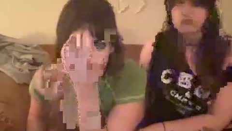 empressjewels online show from March 13, 2026, 1:56 am