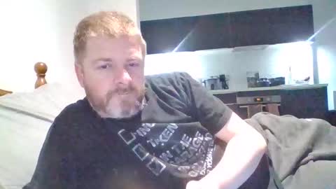 emrys2016833836 online show from January 19, 2026, 8:51 am