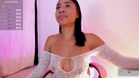 Emy New profile my other account was suspended follow me online show from December 5, 2024, 1:47 am
