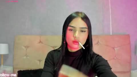 Snapshot of emy_duran chatting on July 22, 2026, 8:00 pm Emy Duran online show from July 22, 2026, 8:00 pm