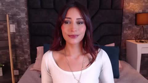 Emy   online show from May 6, 2026, 7:08 pm