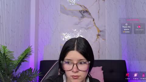 Snapshot of emy_tay chatting on March 2, 2026, 11:39 am Emy online show from March 2, 2026, 11:39 am