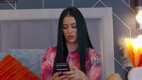  Emy  online show from January 12, 2026, 6:29 am