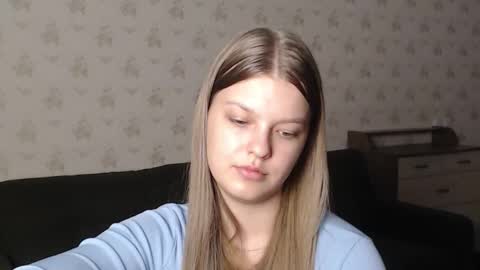 EmySway online show from March 11, 2025, 5:13 pm
