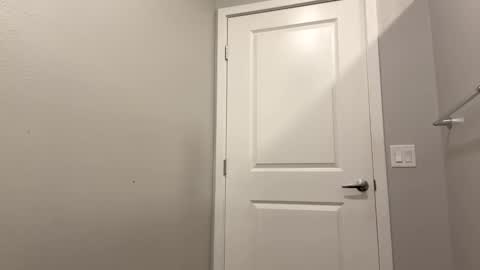 Enchantress online show from March 6, 2026, 7:21 pm