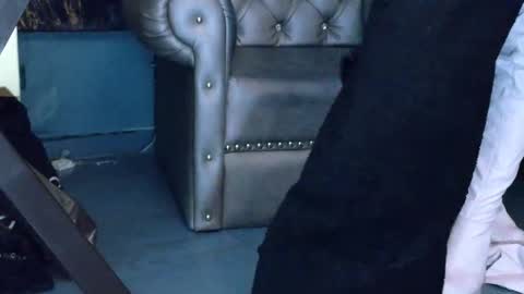 Snapshot of enchantressqueen chatting on March 13, 2026, 8:04 pm EnchantressQueen online show from March 13, 2026, 8:04 pm