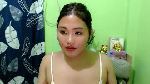 Eva online show from September 30, 2025, 6:35 pm