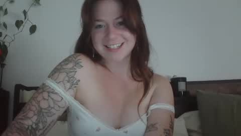 endlessly evie online show from February 28, 2025, 11:12 pm