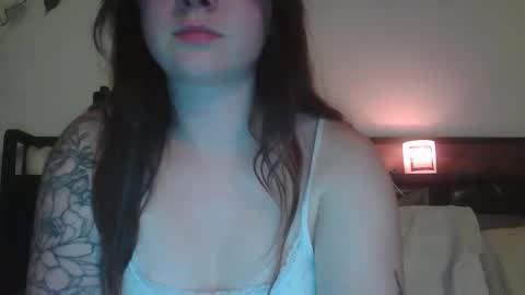 endlessly evie online show from March 6, 2025, 5:14 am