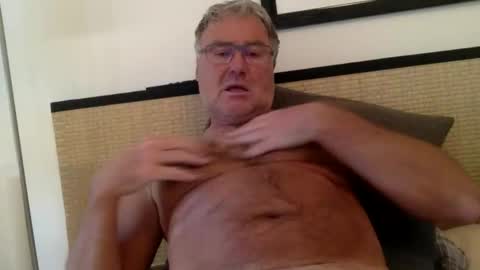 Snapshot of endurado chatting on October 11, 2025, 7:51 am endurado online show from October 11, 2025, 7:51 am