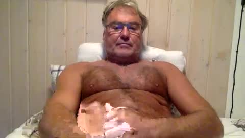 Snapshot of endurado chatting on October 25, 2025, 6:43 am endurado online show from October 25, 2025, 6:43 am