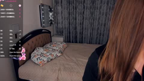 Hey boys and girls Im Stephanie Azura night online show from January 7, 2025, 7:10 am