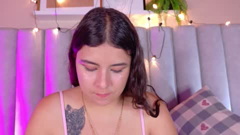 Snapshot of engelstone_ chatting on September 20, 2025, 8:32 pm  E N G E L  online show from September 20, 2025, 8:32 pm