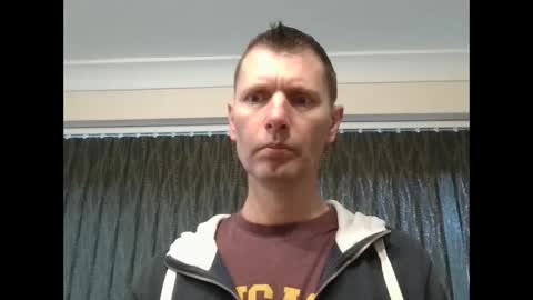 Snapshot of englishguy183 chatting on March 17, 2026, 9:01 am EnglishGuy183 online show from March 17, 2026, 9:01 am