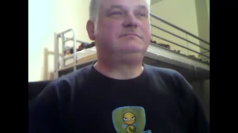 englishguysurrey online show from November 26, 2025, 7:59 pm