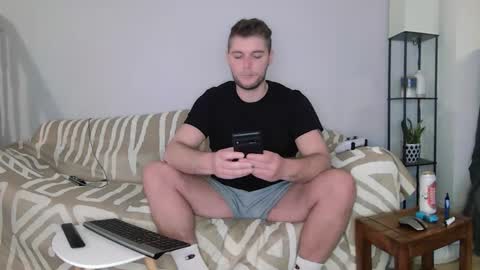 Englishladxxx online show from January 23, 2025, 9:50 pm