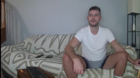 Englishladxxx online show from October 12, 2025, 11:37 pm