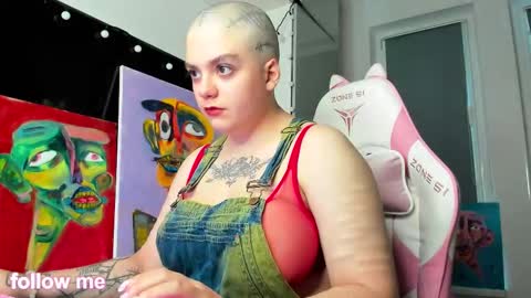 enigmastella online show from December 19, 2025, 11:06 am