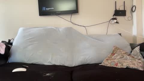 Luke online show from November 21, 2025, 2:38 pm