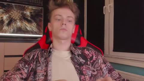 Snapshot of enkeer chatting on February 12, 2026, 4:57 pm Enker online show from February 12, 2026, 4:57 pm