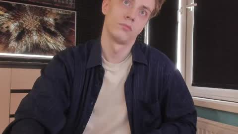 Snapshot of enkeer chatting on March 1, 2026, 7:10 am Enker online show from March 1, 2026, 7:10 am