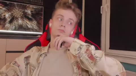 Snapshot of enkeer chatting on March 3, 2026, 3:01 am Enker online show from March 3, 2026, 3:01 am