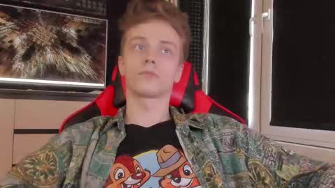 Snapshot of enkeer chatting on March 8, 2026, 1:59 pm Enker online show from March 8, 2026, 1:59 pm