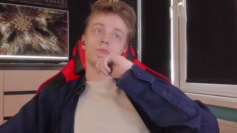 Snapshot of enkeer chatting on March 25, 2026, 5:24 am Enker online show from March 25, 2026, 5:24 am