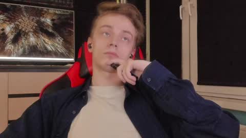 Snapshot of enkeer chatting on March 28, 2026, 9:25 pm Enker online show from March 28, 2026, 9:25 pm