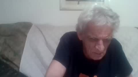 ennio191251 online show from September 8, 2025, 6:29 pm